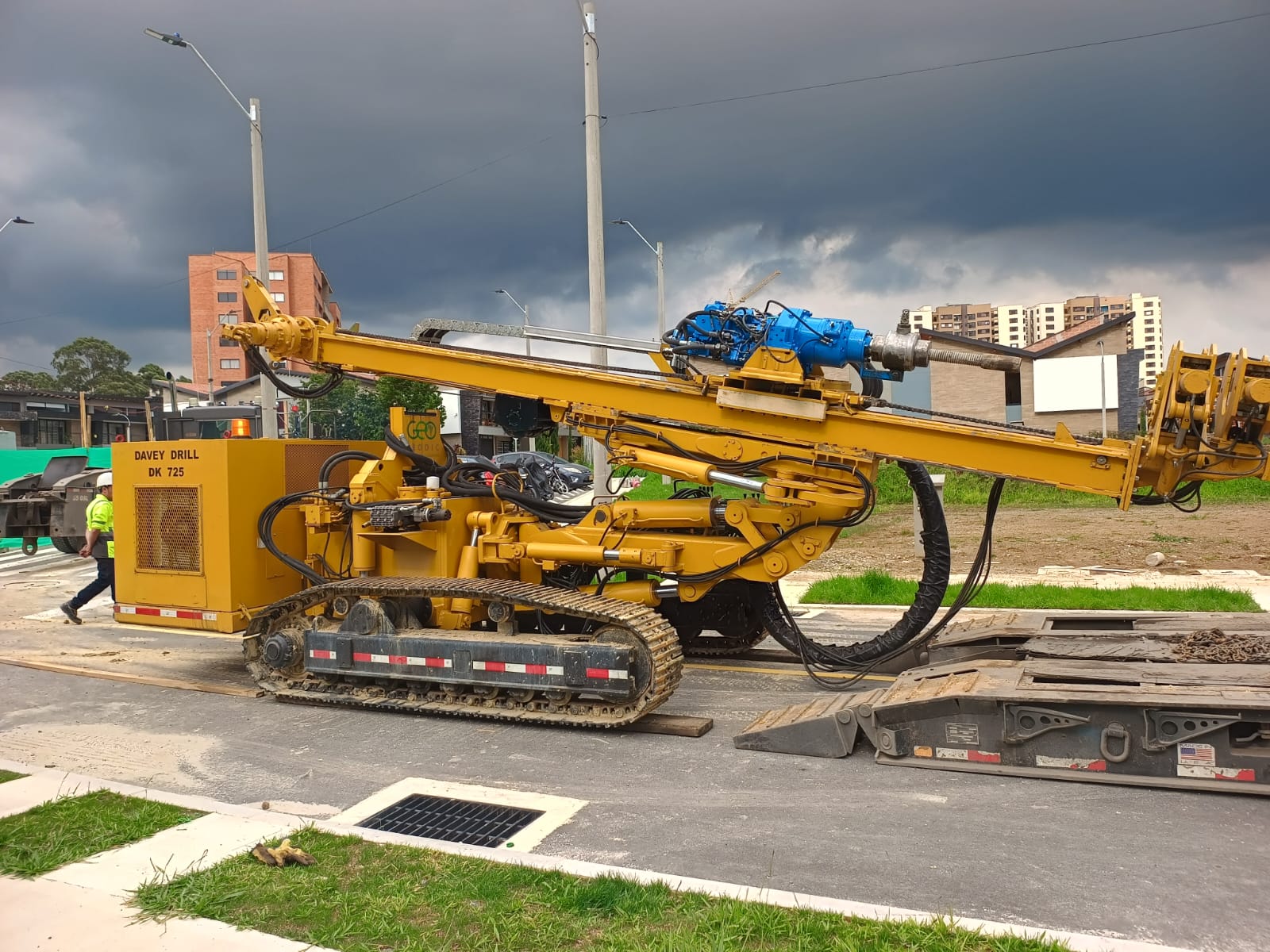 DAVEY DK725